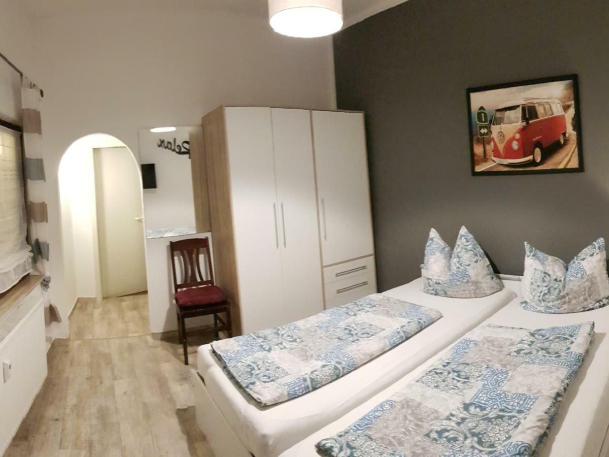 Gaestezimmer & Ferienwohnungen Thon Herbsleben Εξωτερικό φωτογραφία